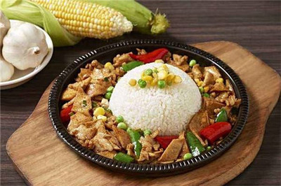 九秒拌铁板饭 打造新式快餐体验的市场营销策划